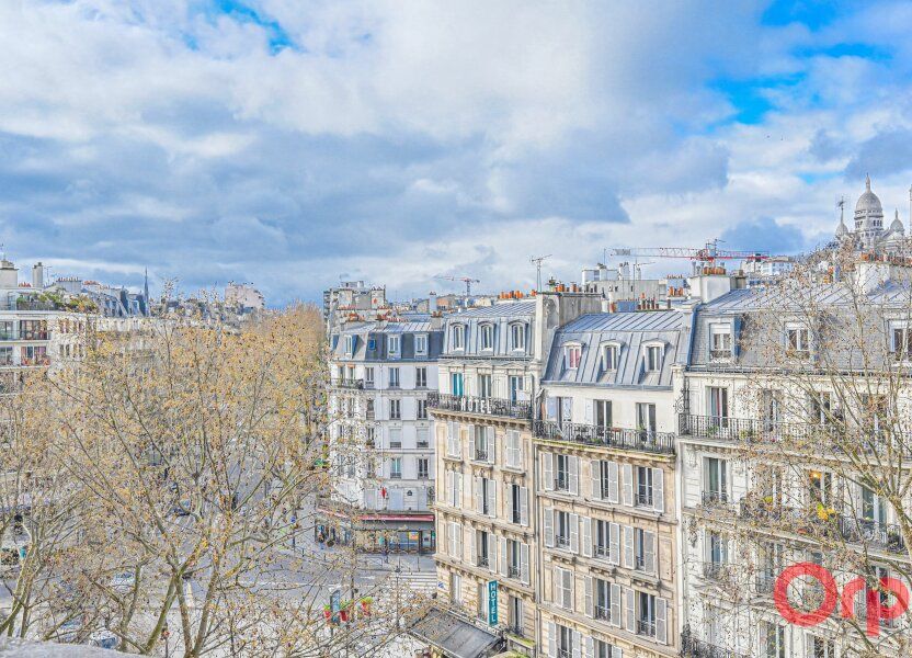 Appartement a louer paris-18e-arrondissement - 5 pièce(s) - 106.63 m2 - Surfyn