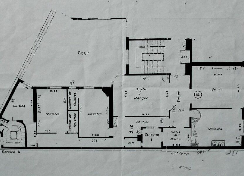 Appartement a louer  - 5 pièce(s) - 138.55 m2 - Surfyn