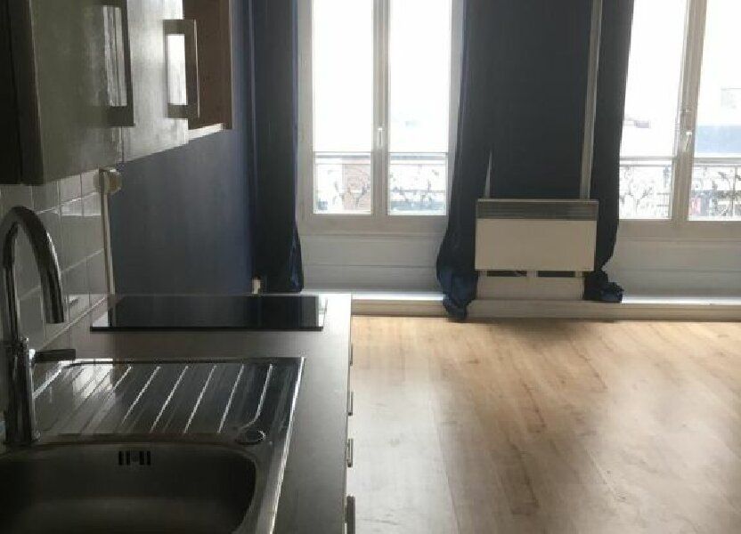 Appartement 1 pièce(s) 20.5 m²à louer Paris-9e-arrondissement