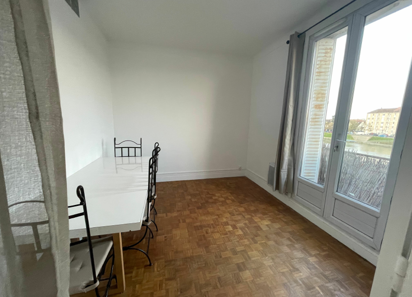 Appartement a louer  - 2 pièce(s) - 49.21 m2 - Surfyn