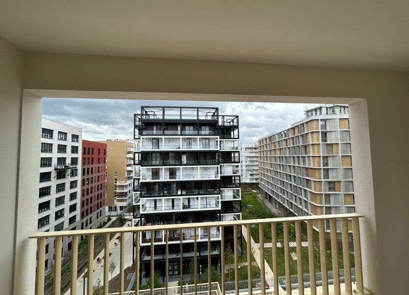 Appartement a louer  - 3 pièce(s) - 64.2 m2 - Surfyn