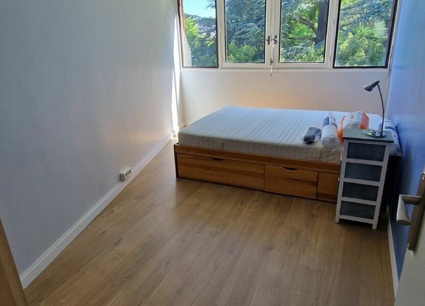 Appartement a louer  - 4 pièce(s) - 87.31 m2 - Surfyn
