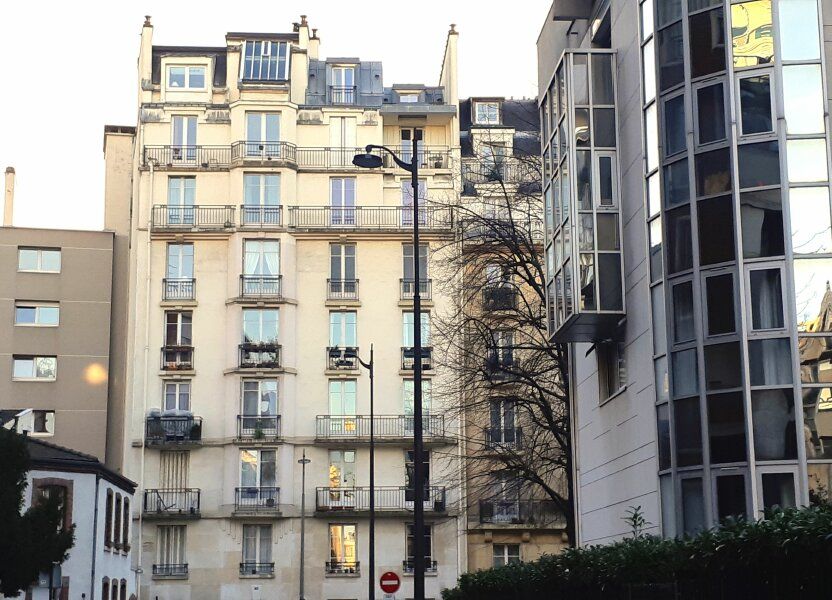 Appartement a louer paris-15e-arrondissement - 4 pièce(s) - 71.78 m2 - Surfyn