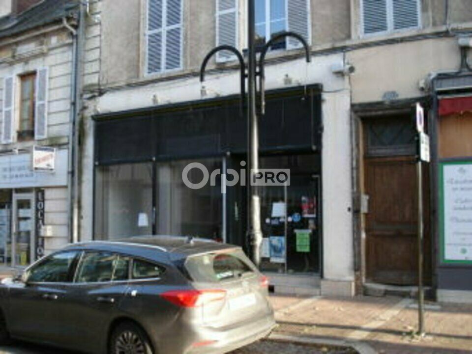 Bureau à louer 0 110m2 à Bourges vignette-2